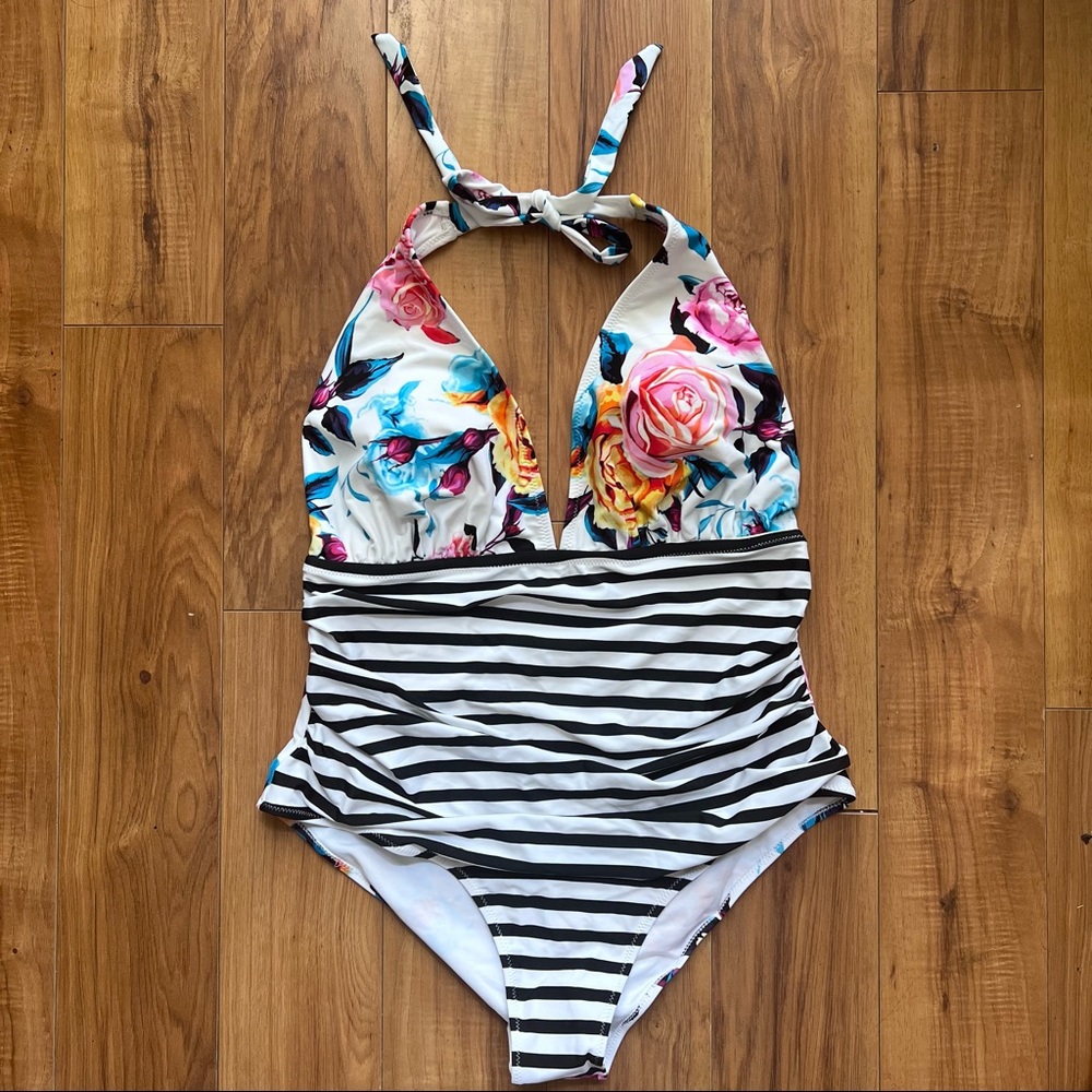 Cupshe swimsuit one-piece size 1X